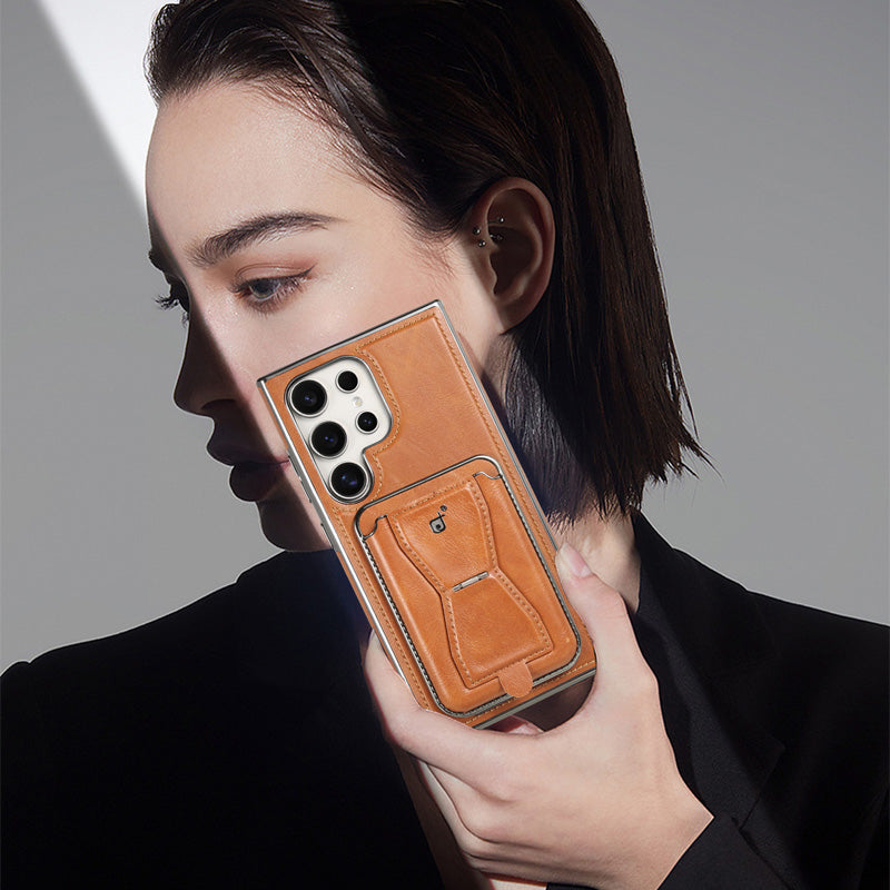 Heltäckande, droppskyddat mobilskal i äkta läder (Samsung Galaxy S23 S24 Plus Ultra) med magnetisk korthållare