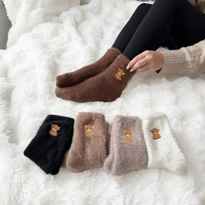 🧦Ultra-värme för kalla dagar🐮Fuzzy höglands-ko-strumpor