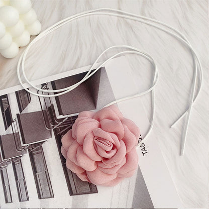 🌹 Handgjort tyg rosblomband