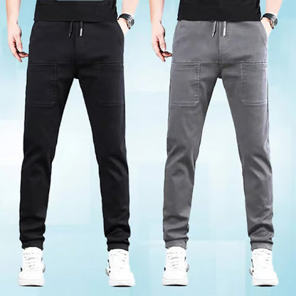 Slitesterk Cargo-bukse med hög stretch i flera fickor/Durable cargo pants with high stretch and multiple pockets