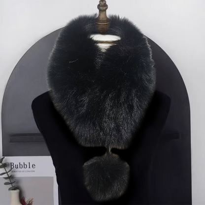 Magnetisk halsvärmare i fuskpäls