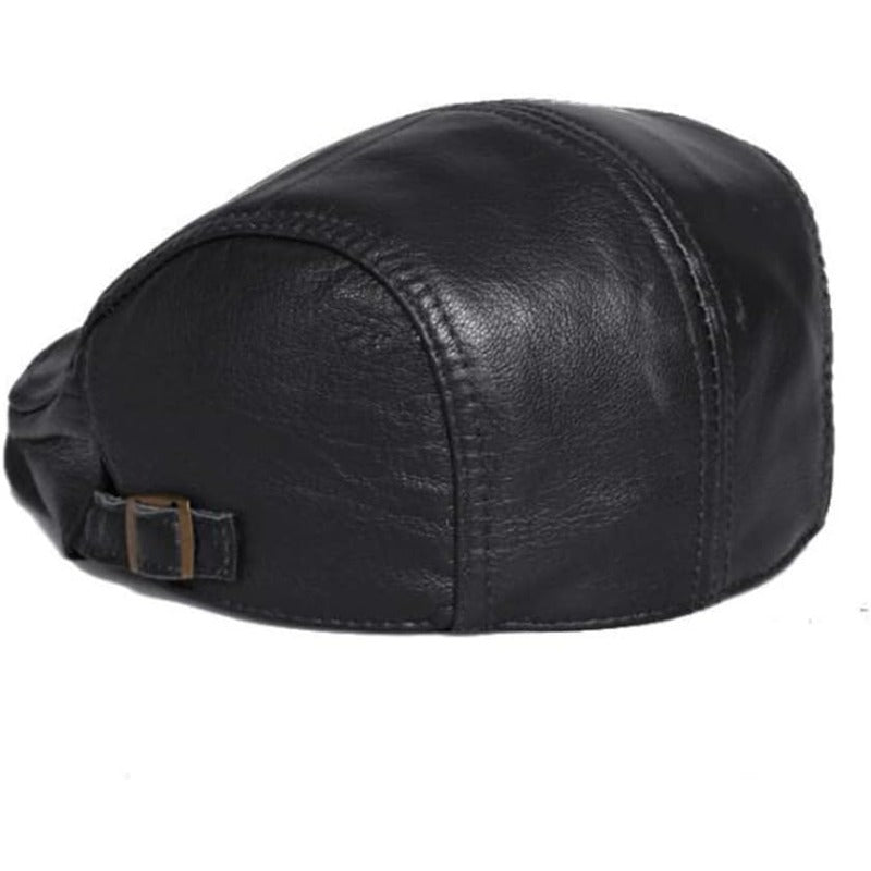 Klassisk lädermössa för vintern