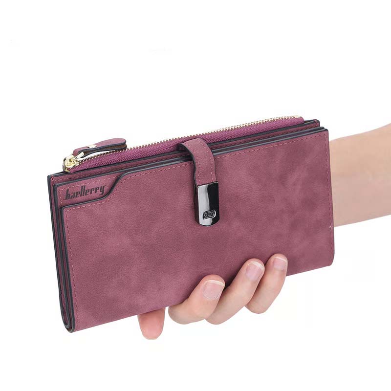 Women’s Multi-Compartment Wallet