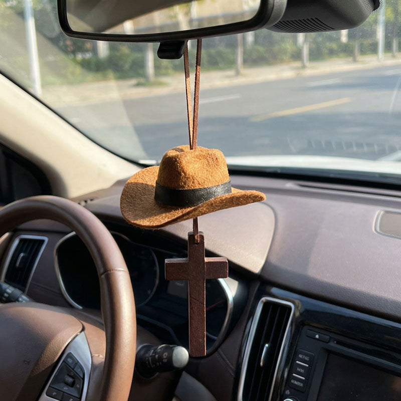 🤠 Cowboyhatt & korsbilcharm | En åktur med stil och tro 🚗✨