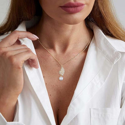 ✨ Pärlörhängen & Halsband med Vingdesign – Elegant Smyckesset för Kvinnor