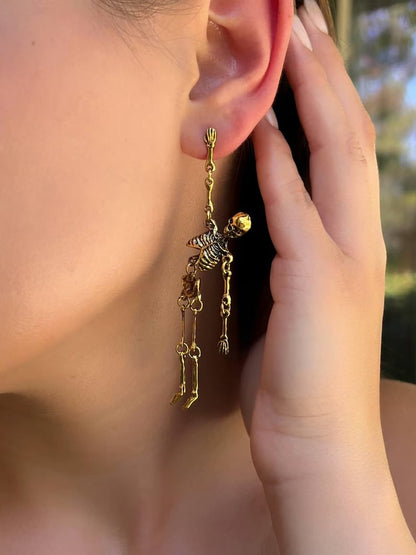 Guld Skelett Örhängen/Gold Skeleton Earrings