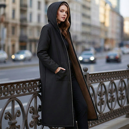 Gott nytt år! 🎊⏰ Lång damparkas i vintage-modell med mysigt foder och huva.