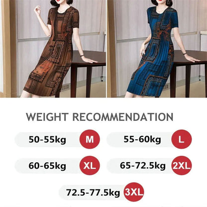 Fashionabla plisserad klänning